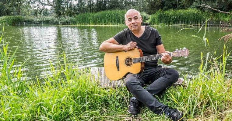 Peter Chattelin, photo 2