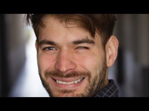 Adrian Rodriguez, photo 1