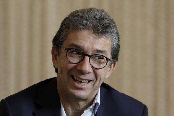 Phillip Morrison, photo 1