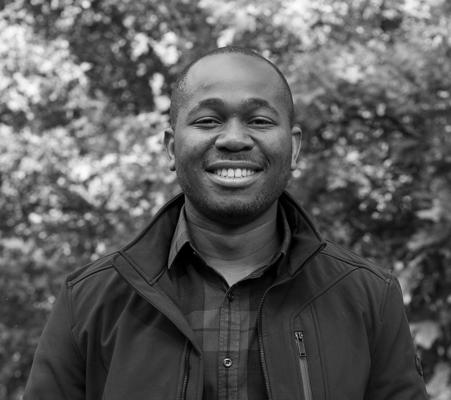 Hogan Bassey, photo 1