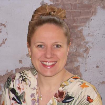 Yvette Riegen, photo 2