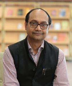 Indraneel Mukhopadhyay, photo 2