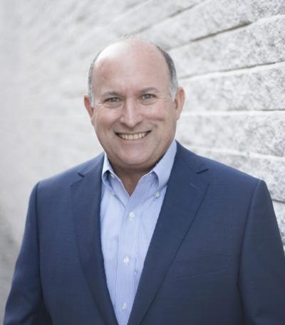 Patrick O'Neill, photo 1