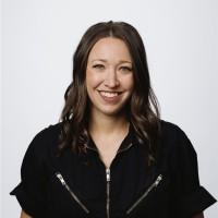 Lauren Young, photo 1