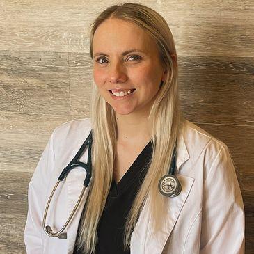 Emily Anderly, photo 1