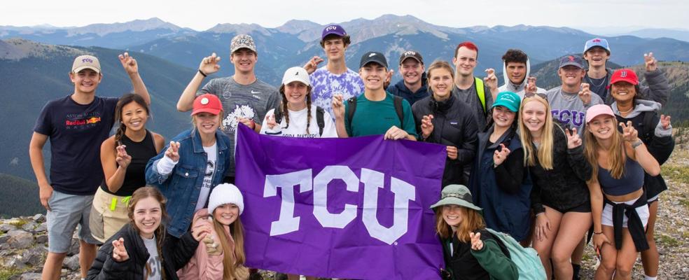 Connor Peterson, photo 1