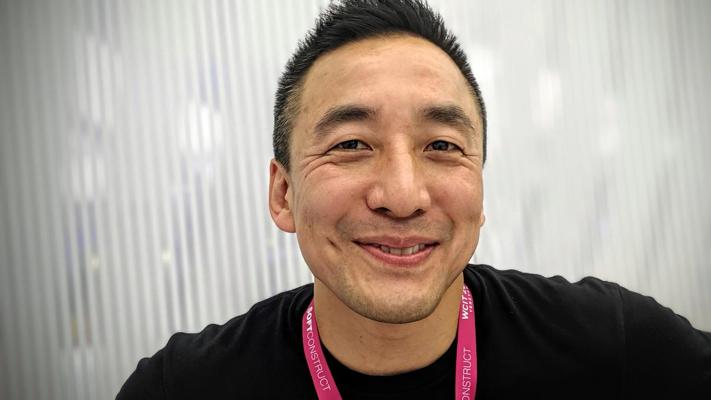 Alex Chung, photo 1