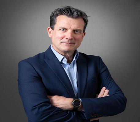 Mark Keller, photo 2