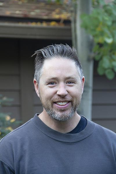 Ryan Moffat, photo 1