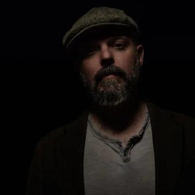 Shayfer James, photo 1