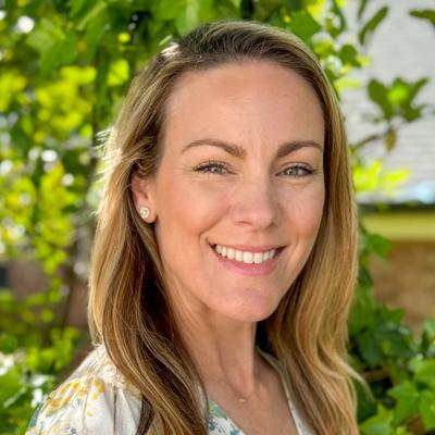 Allison Macri, photo 1