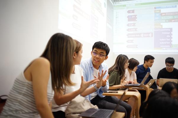 Queena Ling, photo 1