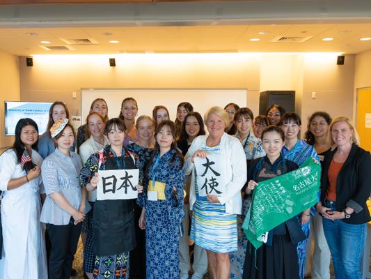 Barbara Walker, photo 2