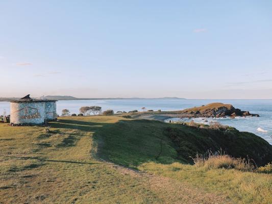 Ashley Gray, photo 1