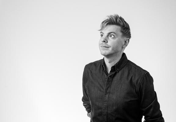 Mike Johnson, photo 1