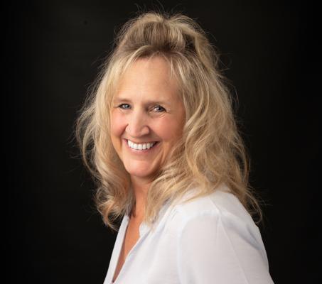 Lori Gibson, photo 2