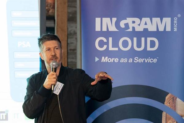 Werner Ross, photo 2