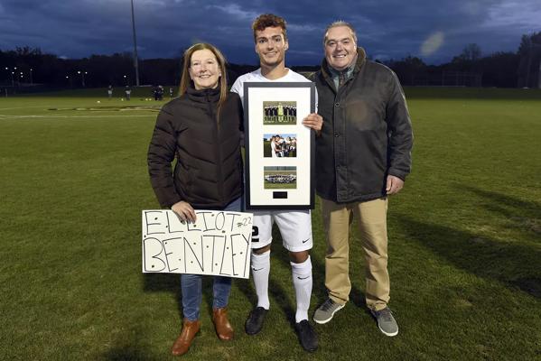 Elliot Bentley, photo 1