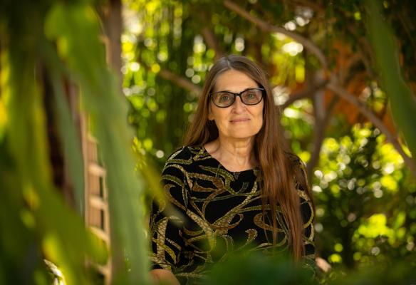 Anna Schuck, photo 2