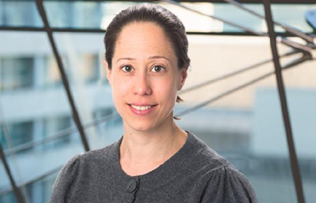 Emma Davies, photo 2