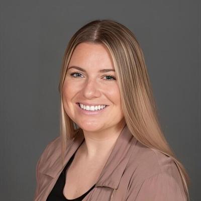 Claire Brown, photo 2