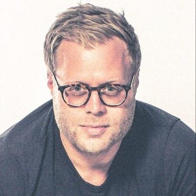 Lauri Baker, photo 2