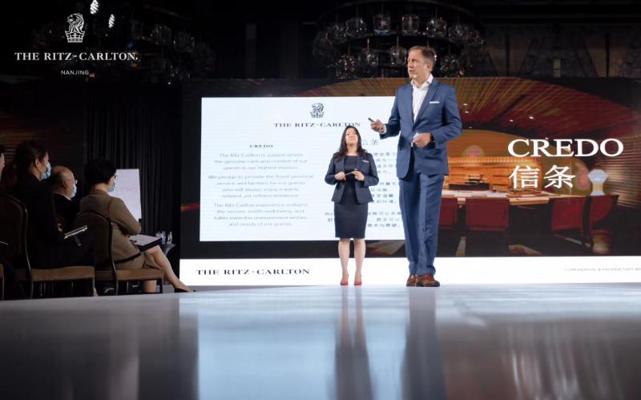 Carmen Jiang, photo 2