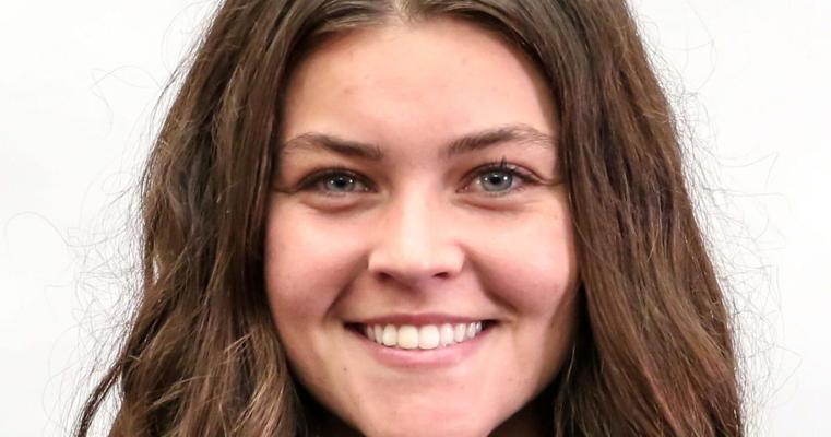 Erin Simonsen, photo 1