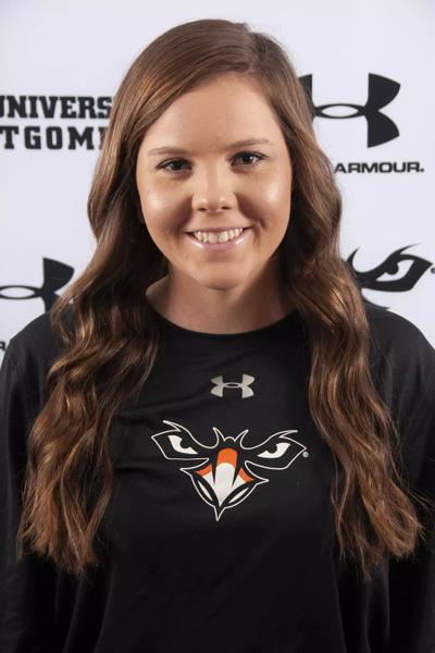 Caroline Burns, photo 1