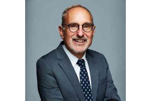 Stuart van der Lee, photo 1