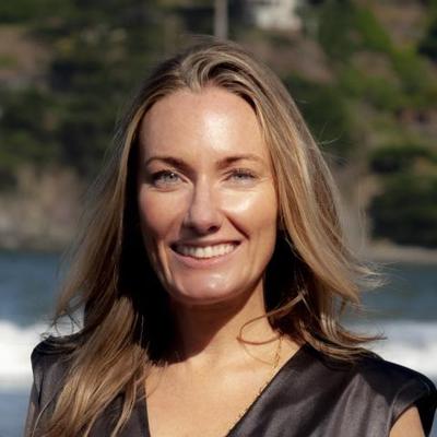 Jamie Alexander, photo 1