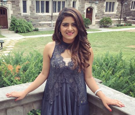 Insiya Essani, photo 1