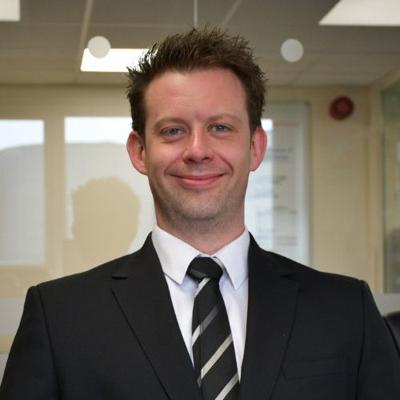 Neil Warren, photo 1