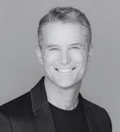 Simon Mainwaring, photo 2