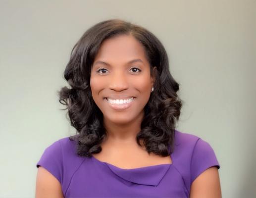 Crystal Barnes, photo 1