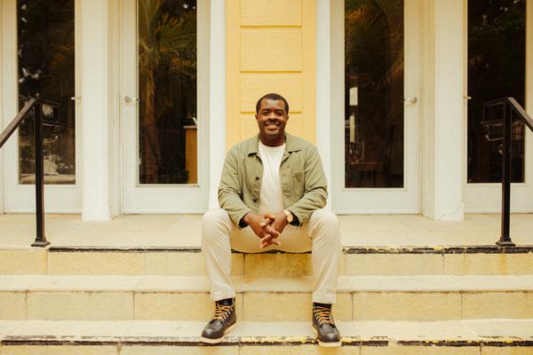 Damon Lawrence, photo 2