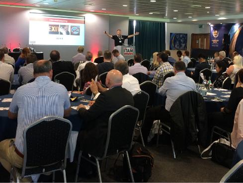 Mikkel Hessner, photo 1