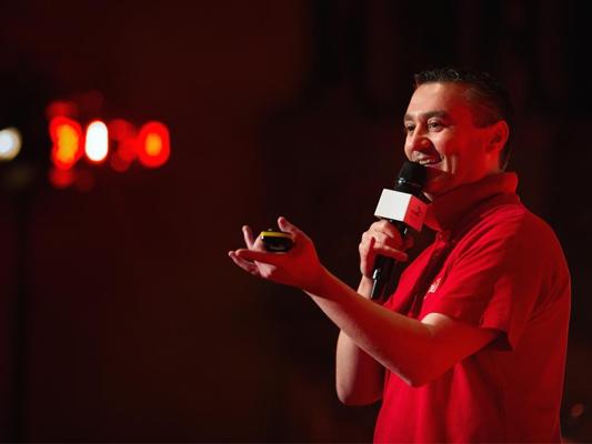 Stuart Macfarlane, photo 1