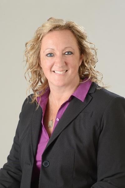 Lisa Atkins, photo 1