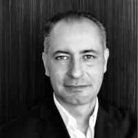 Alberto Morales, photo 2