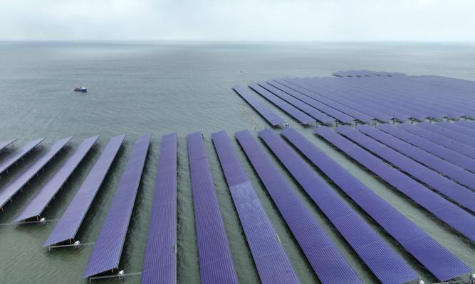 Waters Deng, photo 2