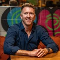 Brett Diamond, photo 1