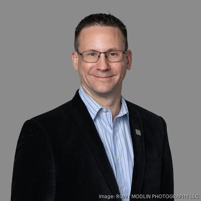 Robert McHale, photo 1