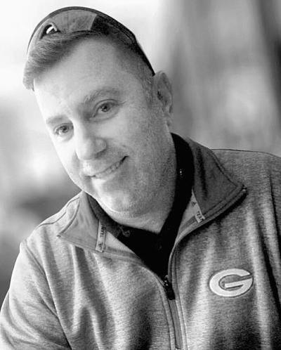 Jeffrey Lynn, photo 1