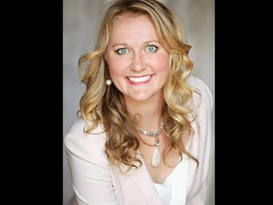 Margot Pickering, photo 1