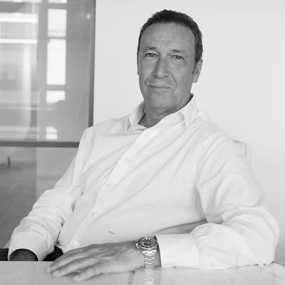 Matt Peacock, photo 2