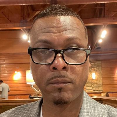 Daniel Ward, photo 1