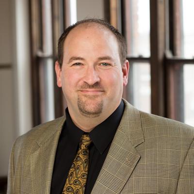 Kevin Larsen, photo 2