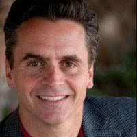 Tom Stevens, photo 1