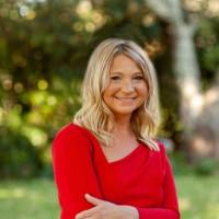 Kristin Miller, photo 2